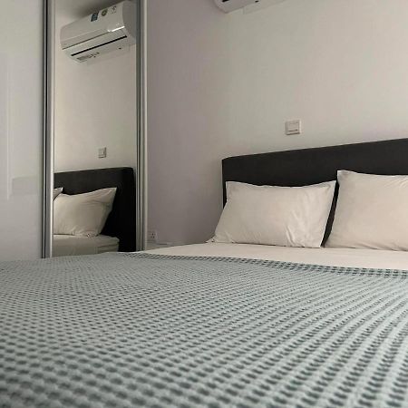 Luxury Lavender Appartement Larnaca Buitenkant foto