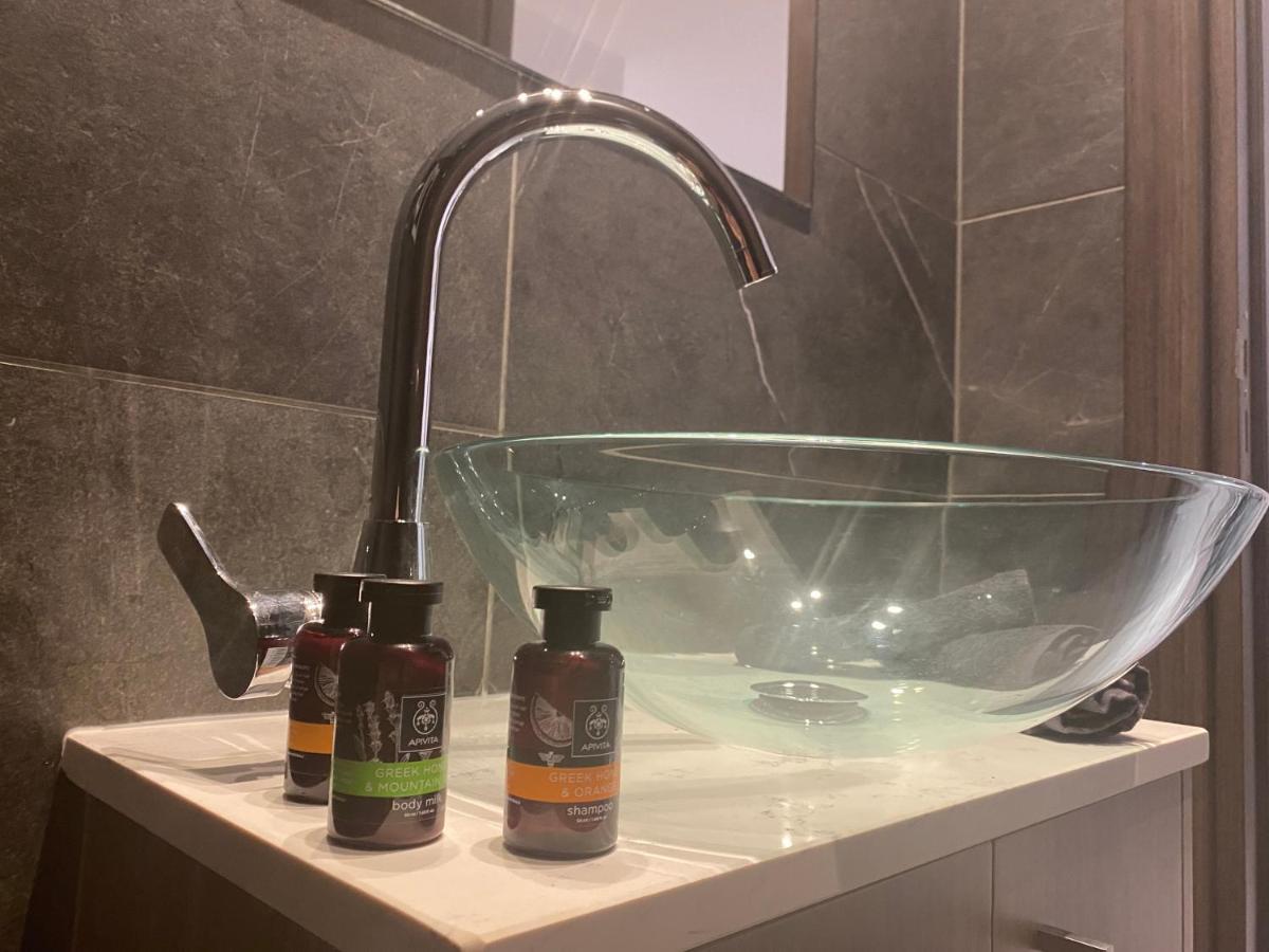 Luxury Lavender Appartement Larnaca Buitenkant foto