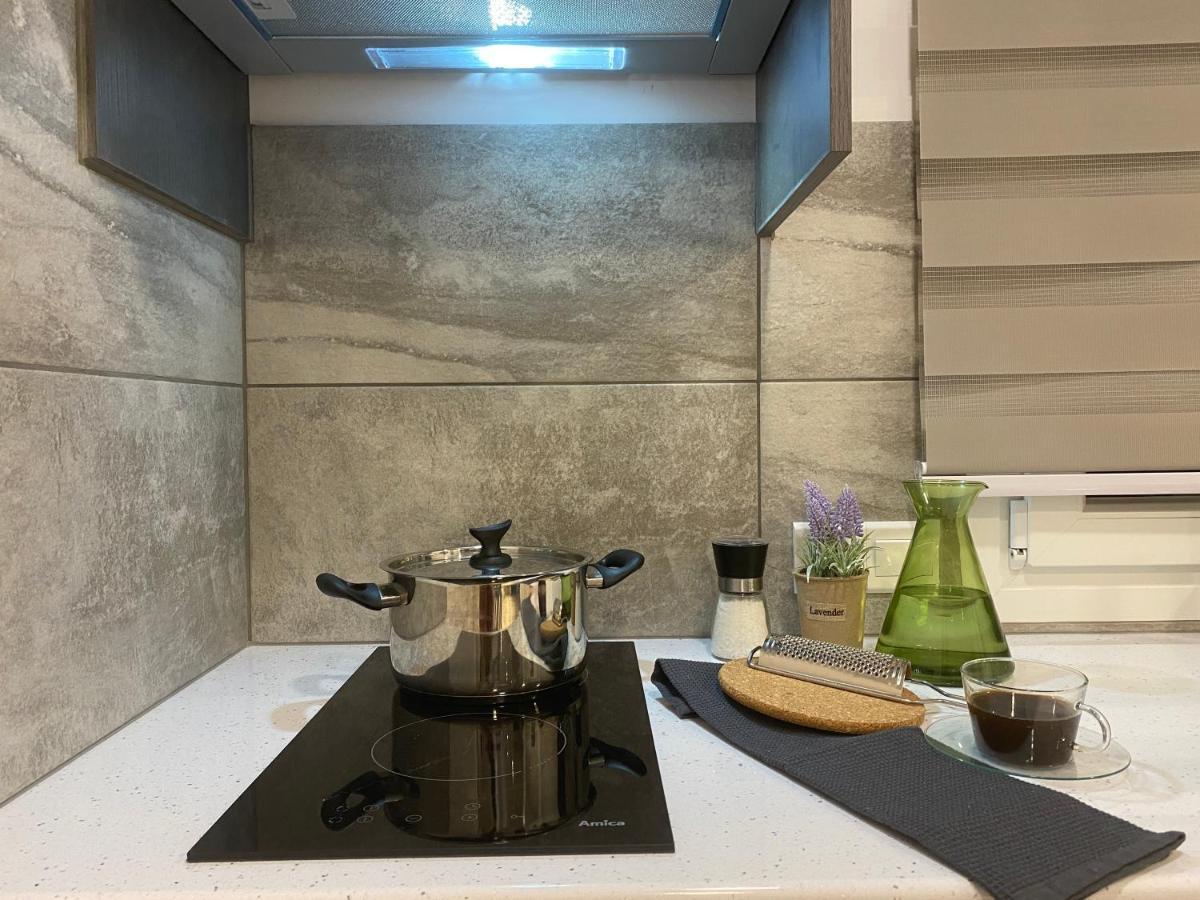 Luxury Lavender Appartement Larnaca Buitenkant foto